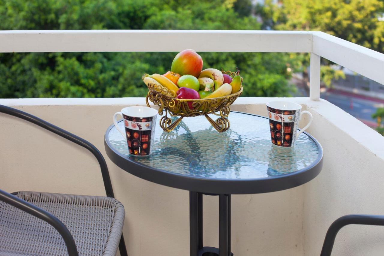 Poseidon Boutique Apartment 2 Limasol Buitenkant foto
